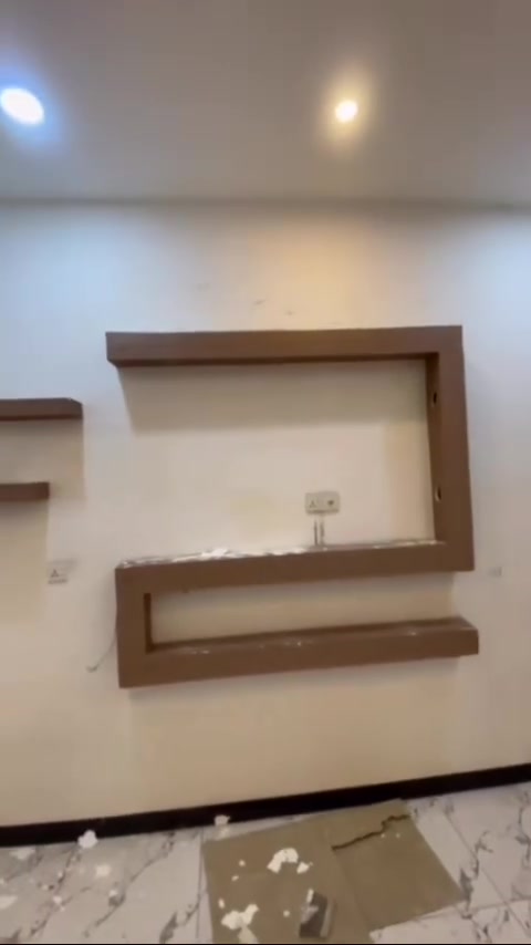 شغل جميع الديكورات باسعار مناسبه مكاني بغداد اشتغل جميع مناطق بغداد للتواصل ***********
