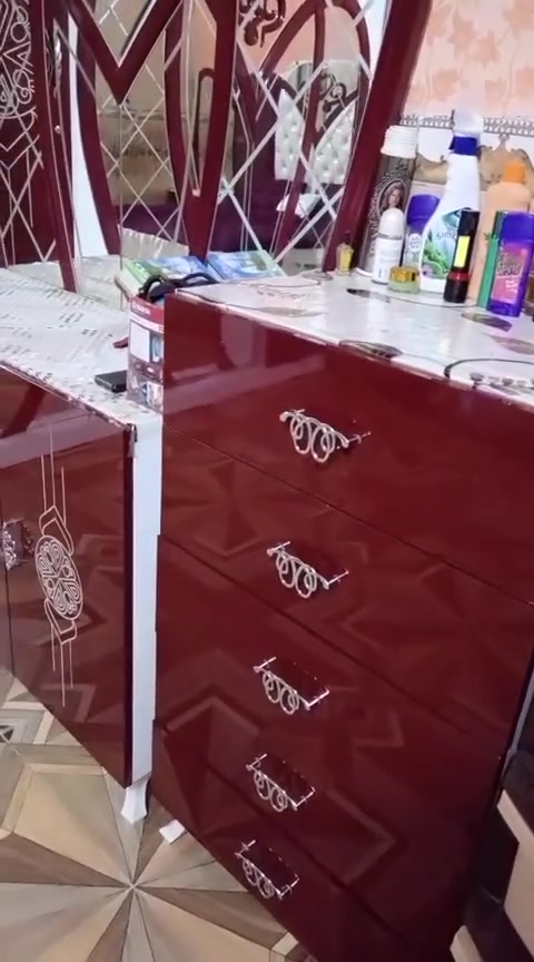 غرفه تركي • نضيفه • مجال