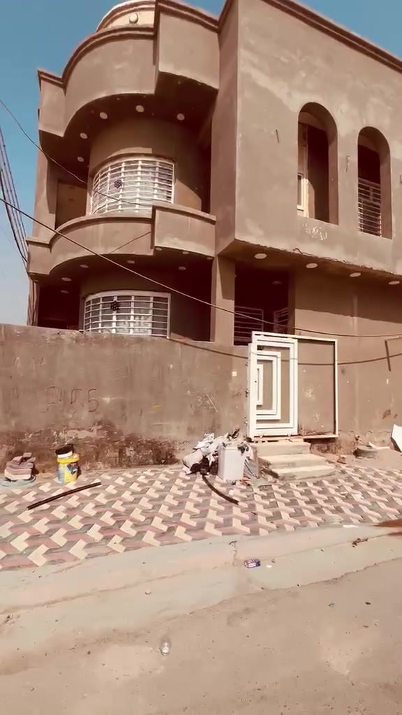 حي الأستاذة • ١٠٠م • مقابل حديقة