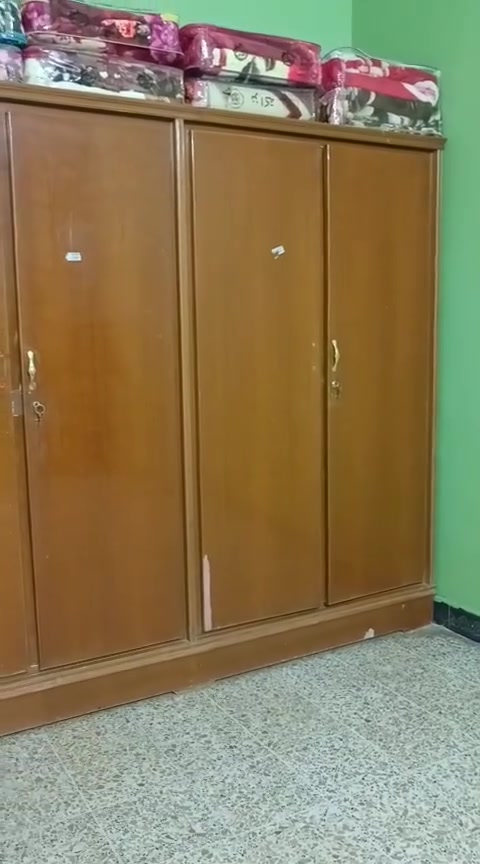 سلام عليكم كنتور صاج احطاطه للبيع بسعر 350 وبي مجال للتواصل عل رقم . ***********
