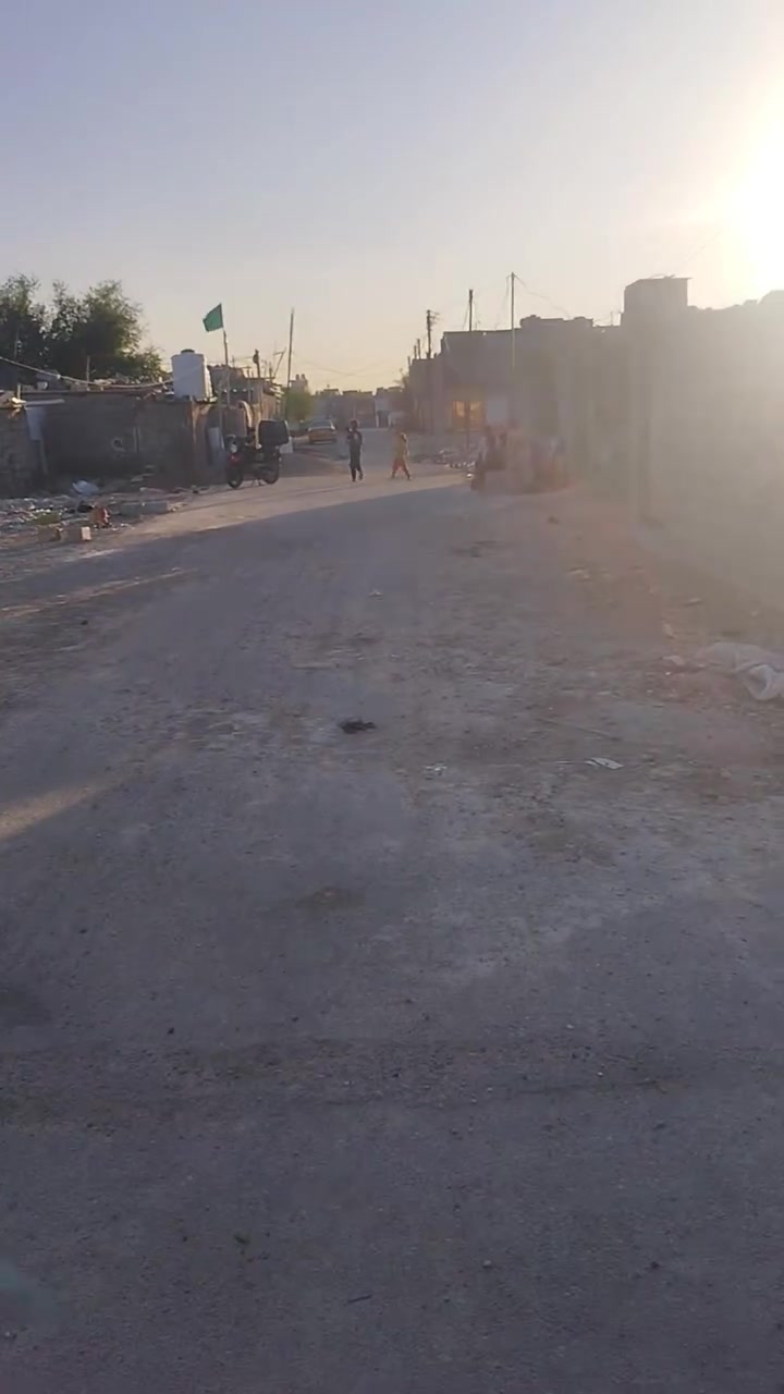 السلام عليكم بيت تجاوز البيع بلحسينيه ابمسقط شارع ابو جلال بنا جديد ب15الله شاهد بفلوس وهذا رقمي ***********
