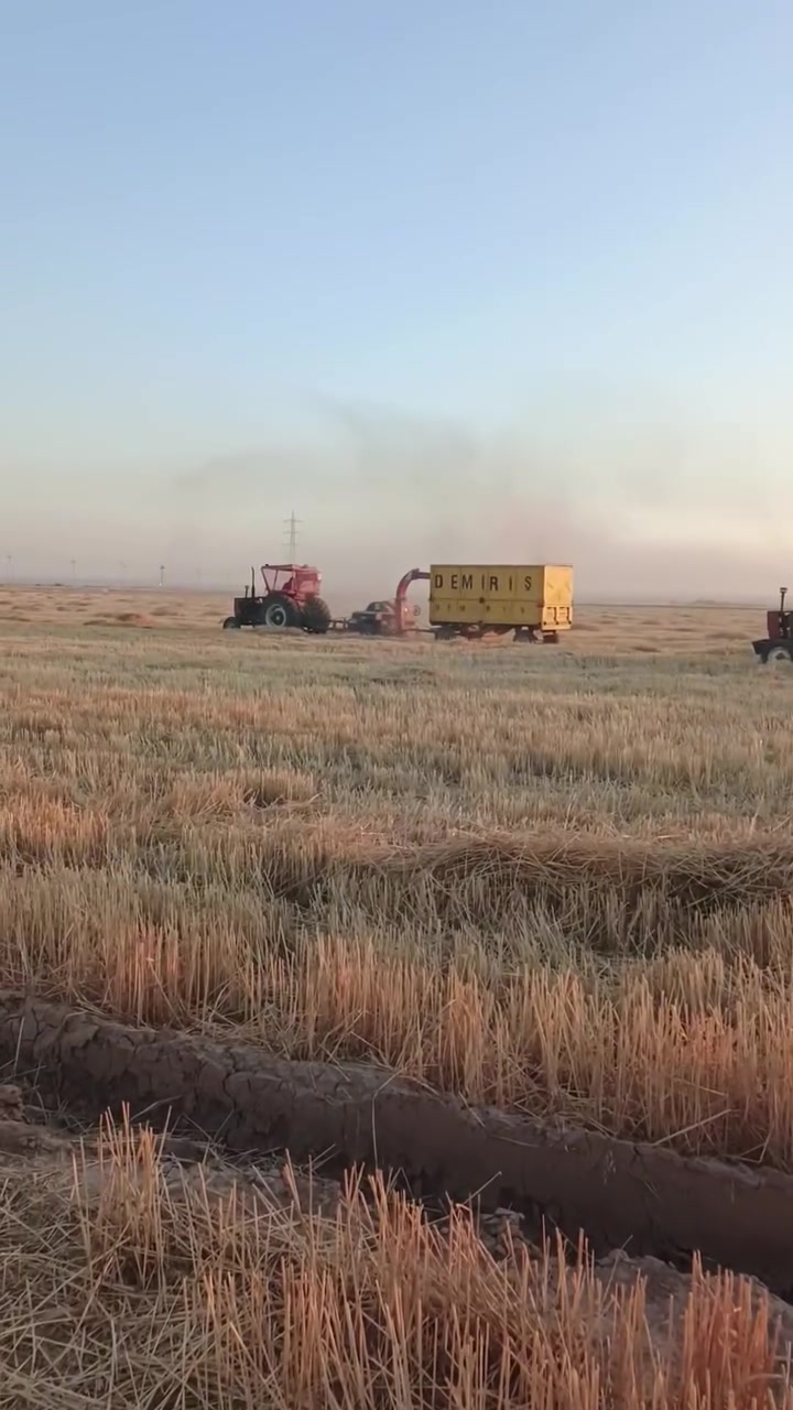 للبيع
سلام 👋عليكم مكاين فيات عدد2 كل وحده وراها تبانه لستفسار اتصل ***********
او واتساب
