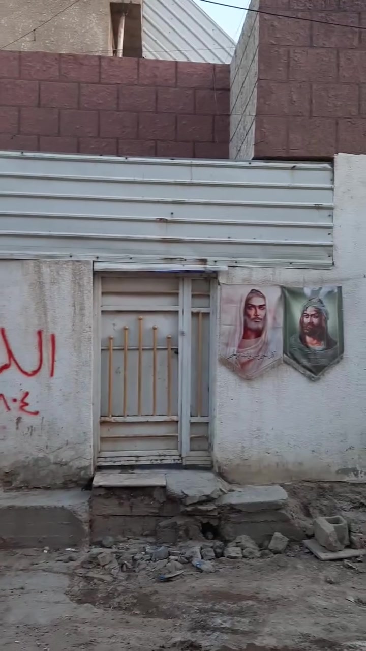 بيت المساحه ميه مربعه الشارع المصلايخ قريب على شارع البيع استفسار على رقم ***********
