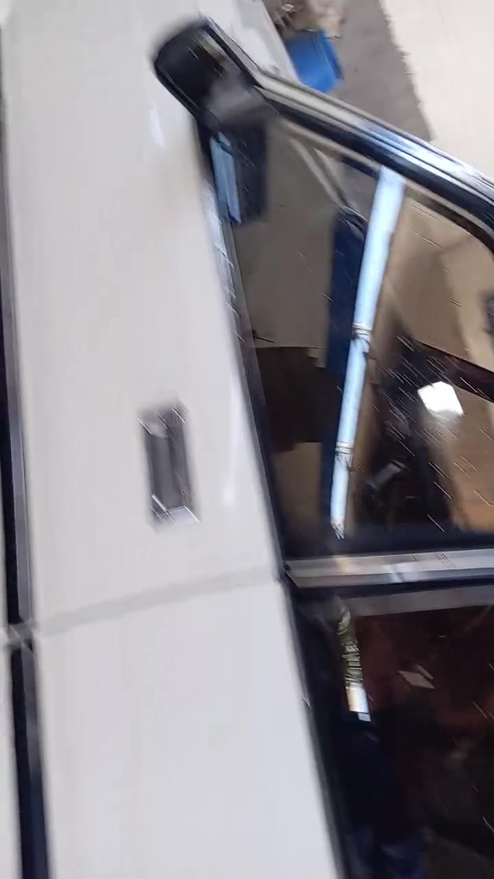 السلام عليكمً سوبر للبيع موديل 84 السياره وظع الشركه رقم الموبايل ***********
