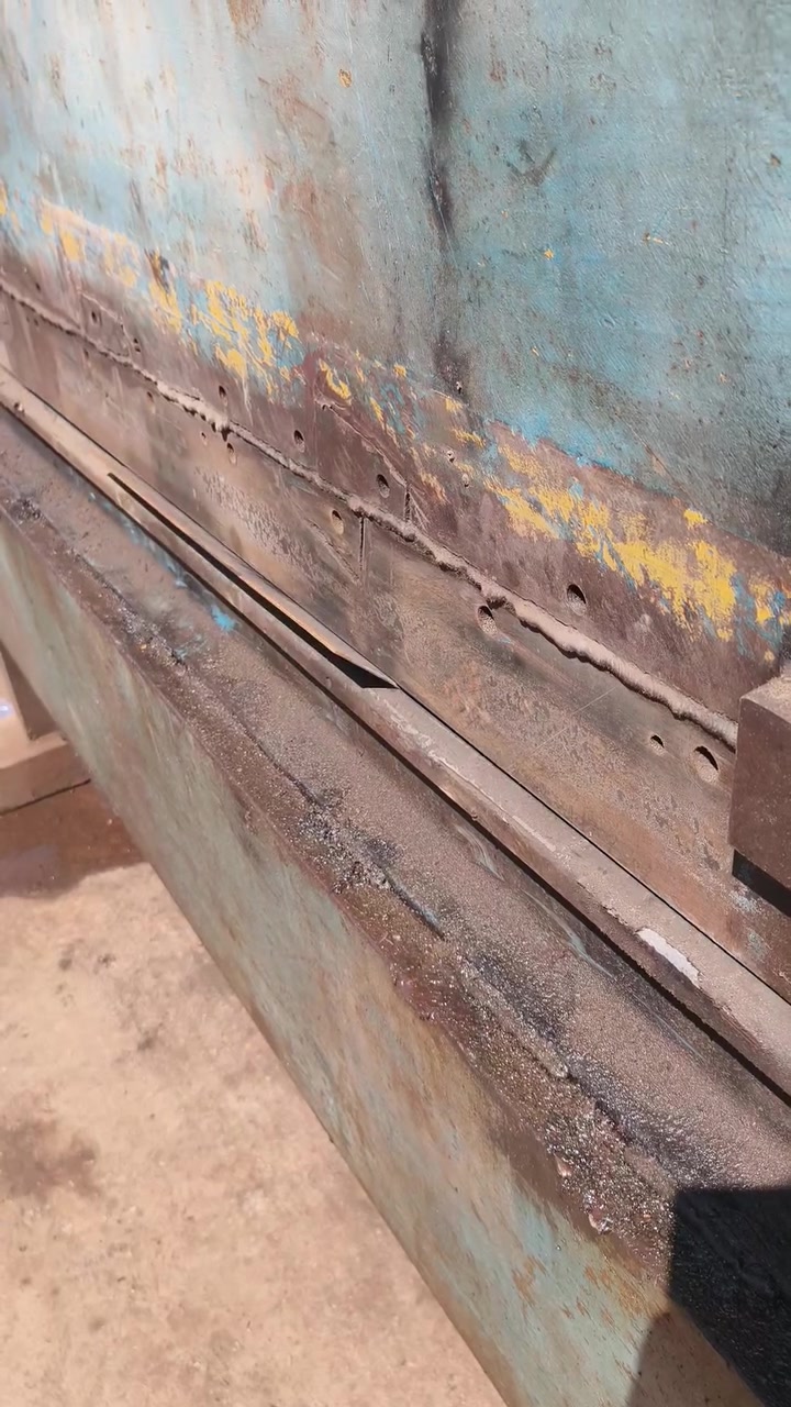 للبيع معواجه هايدروليك
معواجه هايدروليك 3ملم العرض الصافي 240cm السجينه البيها 130cm دبل جك شغاله كامله
العنوان بغداد باب الشيخ *********** واتساب
