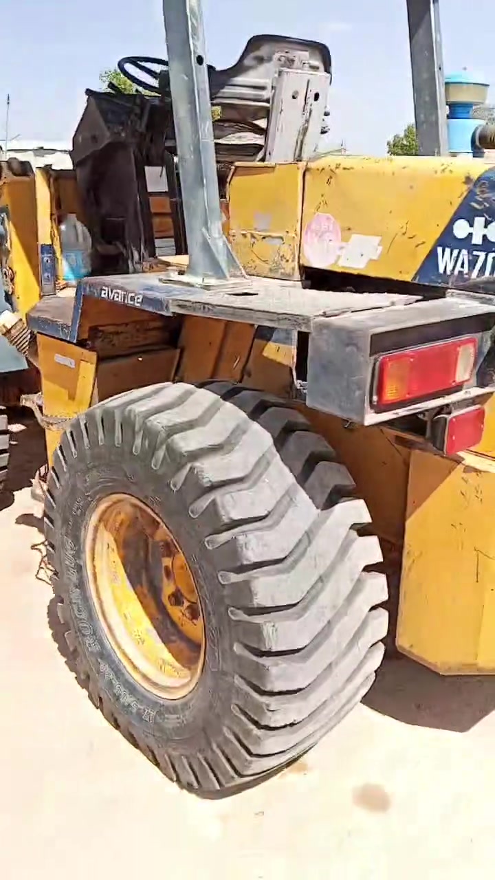 السلام عليكم
شفل للبيع نوع كوماتسو حجم 70
للاستفسار على الواتس اب ***********
