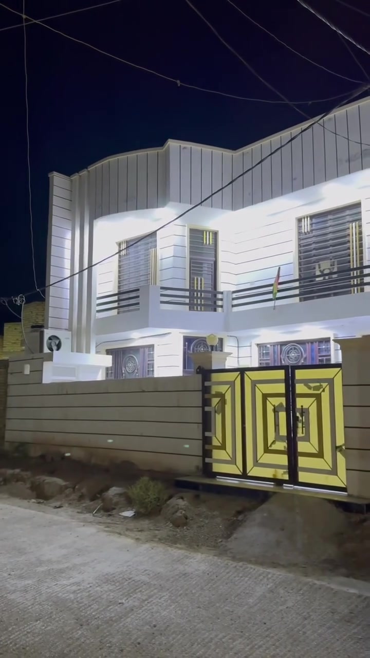 🏠:للبيع دار سكن - فرصة مميزة
📍:الموقع: شارع الكفاح
✏️:المساحة: 220متر::ركن
🚧:خدمات متكاملة
📄:طابو صرف - تحويل مباشر
فرصة ممتازة للسكن أو للاستثمار في إحدى المناطق المخدومة.
للاستفسار:‭***********‬
