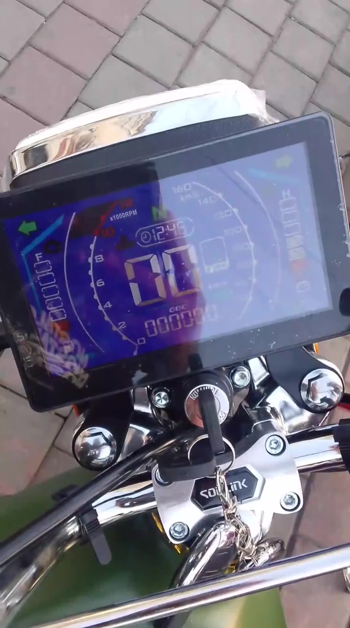 ***********
