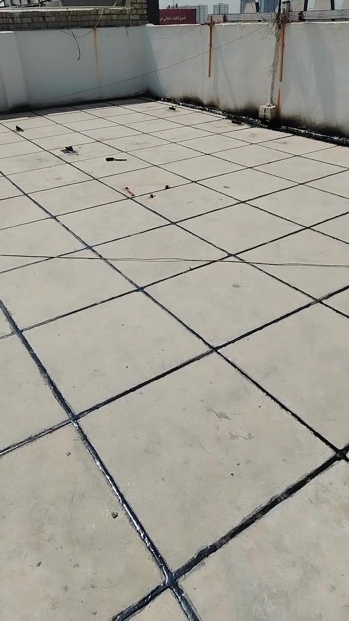 علاج بيتك قبل المطر  🌧️🏠تعبت من الرطوبة والنزيز بالسطح؟ الماستيك القديم فطر وتعبان؟إحنا نوفرلك الحل الجذري وبأنسب الأسعار! 🛠️🔥 خدماتنا تشمل:قلع الماستيك القديم بالكامل وتنظيف الفواصل.صب مادة الماستيك والأنقاض الجديدة بمواصفات هندسية.  ومعالجة الخسوفات والمتكسر.عمل عازل الأوزكام الأصلي بضمان حقيقي.💼 شغل درجة أولى وبإشراف يرضيك قبل لا تدفع أي شي!📞 للحجز والاستفسار، اتصل بينا أو راسلنا واتساب على الرقم: ***********(توجد أسعار خاصة للمساحات الكبيرةمستعدون الكافة اعمال صيانة السطوح  زفت فلانكوت ماستك
