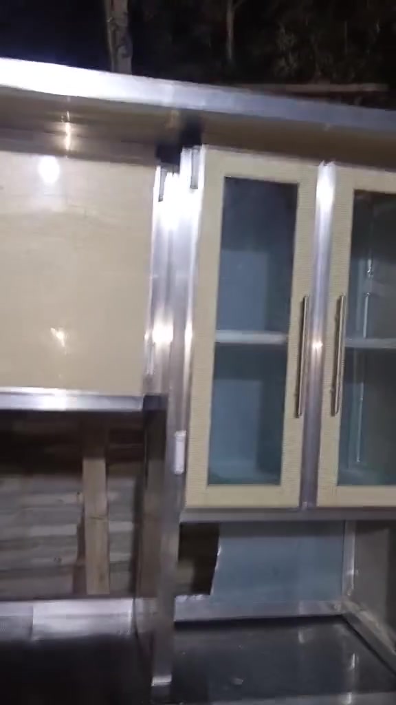 السلام عليكم كاونتر ٣قطع البيع واضح بل فيديو مكان بغداد زعفرانية
