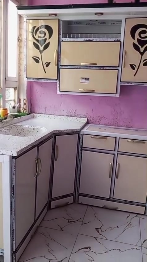 كاونتر لبيع نضافه شوفت عينك ستخدام قليل راعيه مفصله بواحد وربع
قيمه بليرضي  الله  لاتكسرون بسعره صاحبه محتاز ويريد ايبيعه 
مكانه نصر 
***********
,واتساب
