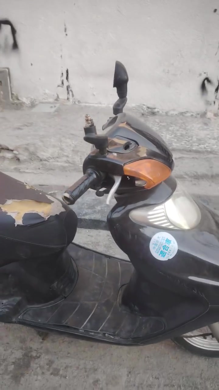 سبيسي 100 cc موضح بل مقطع كل فاصيلهه سعر 225 قفل بدون عمله سعر نهائي مكاني بغداد حي أور ***********
