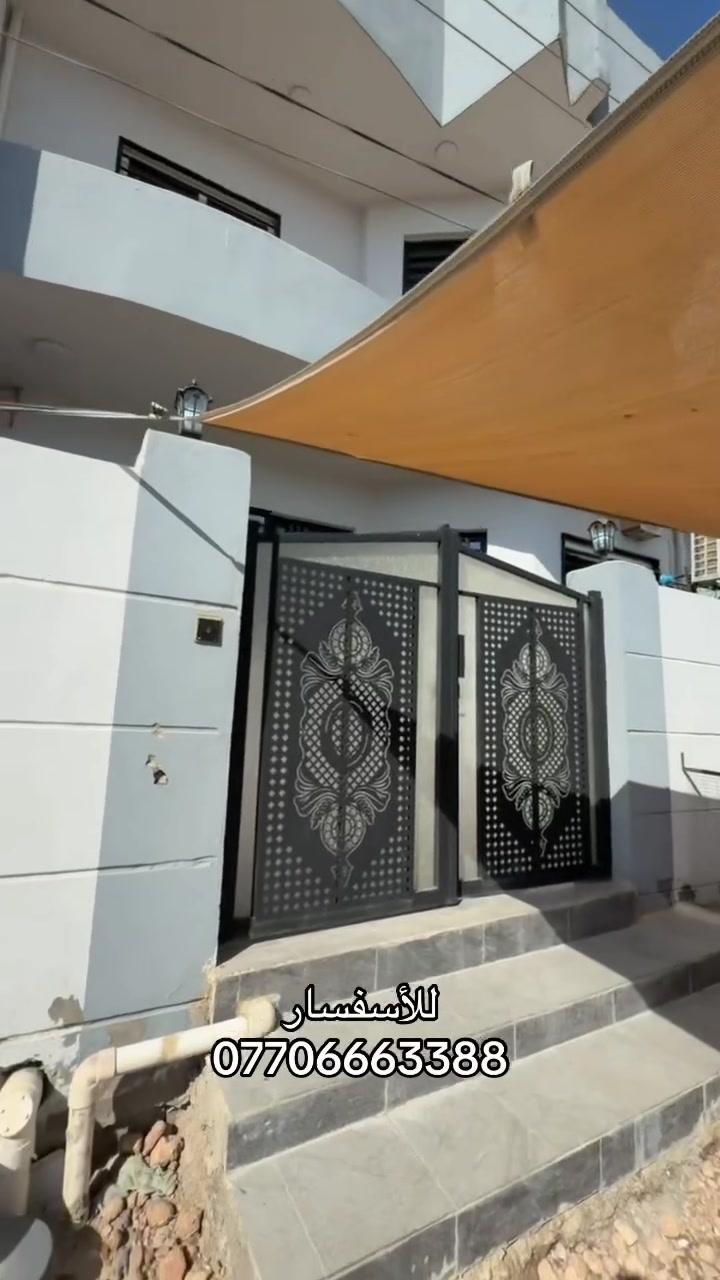 دار سكني للبيع 🏠 كمل فديو للاخير 🤍 
بعقوبه / السوامره مدخل كنطرة خليل باشه 🌁
يبعد عن سوق بعقوبه 4 دقايق 
بناء حديث 🛑 شارع 8 متر 
المنزل بناء 2025 مسكون من عائله شخصين فقط
نوع العقار  🏠  طابو زراعي سند 25 وكاله بسم المشتري من صاحب البستان 
لطفا لمعرفة السعر التواصل بالخاص ☎️
مساحة الدار (100)م 🪟 واجهة (8.20 سم الواجه و نزاله 12.20 ) م نضام تبريد ( دكتات في سقوف ) جميع الغرف موصله ب كامل فتحت التبريد في سطح المنزل ( مبرده خارجيه ) 
الطابق الاول ⬅️ غرفة نوم 🏫 استقبال 🏫 ومطبخ مفتوح على صاله ومجموعة صحيات كاملة 🛁🚿 منور عدد (1) وكراج 🏞 مع حمام خارجي عدد (1) الطابق الثاني ⬅️ (٣) غرف نوم 🏫 مع مجموعة صحيات كاملة 🚿🛁 مع بلكونه نظام الكامرات خارج المنزل و في سطح ايضاً 
ابواب خارجيه و كتايب المنزل الطابقين 
مواصفات الدار 🔚 بناء بلوك درجة اولى شرط الفحص  🧱 الارضية سيراميكً الواح 60*120 الطابقين من شركة ( هيتاكا ) 
والجدران سيراميك ( دمارات لامع ) من شركة القمة 
كهربائيات الدار دفن سعودي 💡الطابق الاول و الطايق الثاني سقوف مغربيه مع بروفايلات و لد مخفي في طابق الاول / السطح صبغ اوزو كام ضد الماء مع ضمان 3 سنوات يوجد تأسيس كهرباء سبالت لجميع الغرف ❄️ الواجهة صبغ عازل للماء و الاتربه 🕍
الابواب الداخلية  تركي لون رصاصي عدد 5 🚪
بيع المنزل ب نظامين 
1- مع الاثاث
2- بدون اثاث 
للاستفسار ع خاص *********** ☎️
او التواصل على الماسنجر او الواتساب

