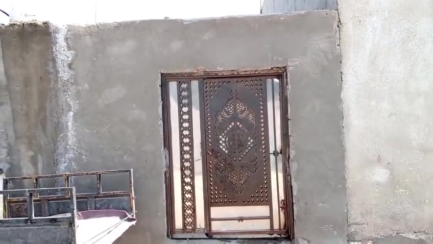 الجزيرة الفيروزية • سند ٢٥ • ١٠٠م