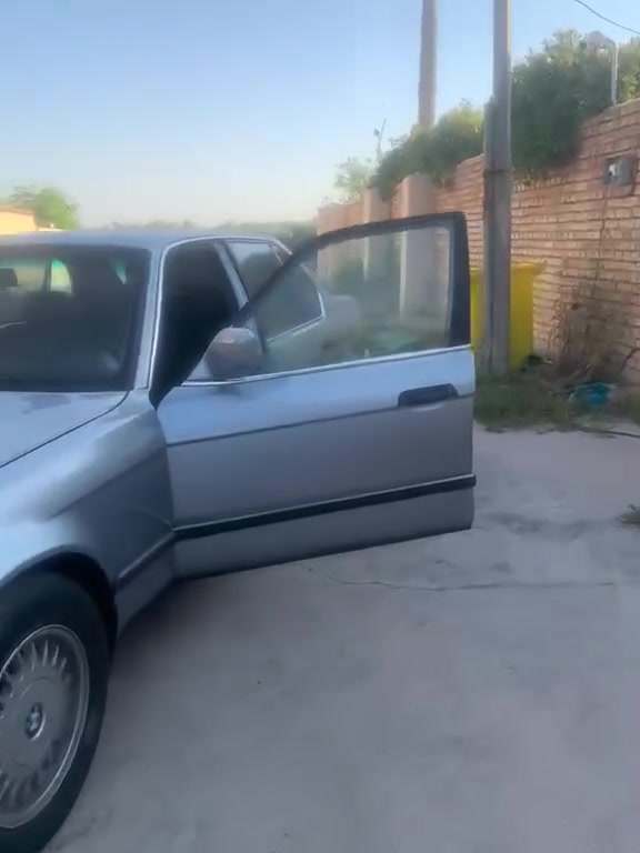 سلام عليكم 735 مفتوح كير اوتو  للبيع
السيارة بلاد عل وضع الشركة بيها جراد فقط 

 طخه مابيها صبغ مابيها

 دكة جاكوج مابيها

 السيارة جاهزة من كلشي نكرةرة سلف

تبريد ثلاجة 🥶 وي السويج

كهربائيات كلها شغاله من كلشي

فيت بم جديد

راديتر جديد

مروحة راديتر جديد

لون ارزق سمائي

السيارة مابيها لا حماوه ولا كلشي ناعمه

صدر نص عمر

السيارة حلوة وجاهزة بعدها بلاد حتى الكاعيات مالتها بلاد

مابيها نقص

السعر ٤٩ وبيها مجال للشراي السيارة بأسمي تحويل ثاني يوم

***********
