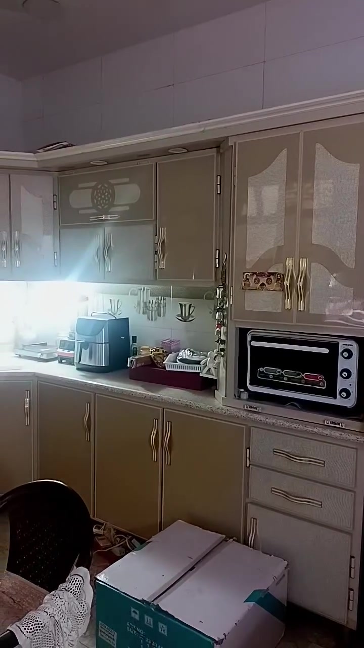 اغراض للبيع كونتر اخوجديد القياس مترتين ونص مع زويه متر قطع الثانيه مترتين ونص مع ملحق تخم قنفات نضيف جدا مابي اي ضرر مكاني بغداد الامين الثانيه الاستفسارات أكثر اتصل على رقم *********** بي واتساب

نص مكتوب في الصور:
- CAMON 20 Pro 5G 24mm f/1.65 1/25s ISO1139