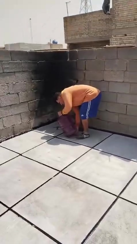 ***********

