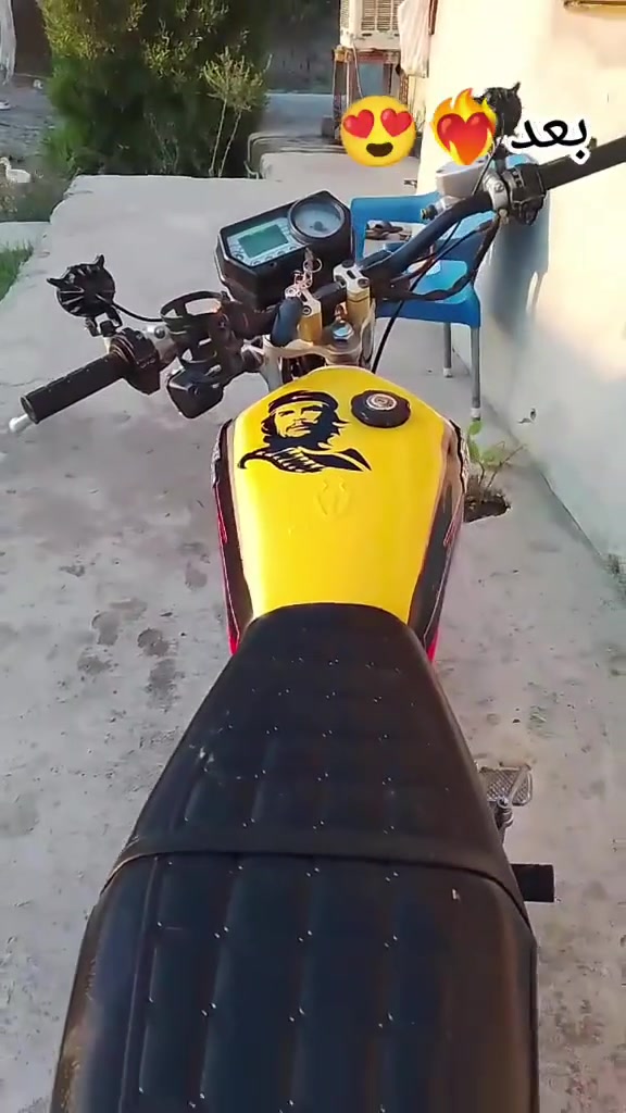 سلام عليكم
ماطور نامة برو 2024
محرك 200cc مامفتوح
كهربائيات شغالة سلف شغال
بي منفيس بس الصالنصة مزرفة
السعر 550 
شراي اتصل ***********
