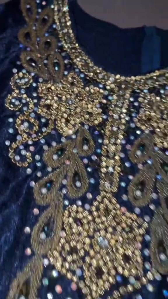 ملابس