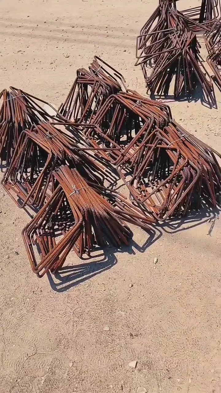 السلام عليكم ورحمة الله وبركاته
بأسم الله نبدأ كل شيء..
مستعدون لتجهيز البيوت والسكلات ما عليك بس تشتري شيش وتجهيز الأتاري علينا وبأسعار تنافسية. 
للأستفسار اكثر يرجى الأتصال على الأرقام التالية: 
***********
***********
