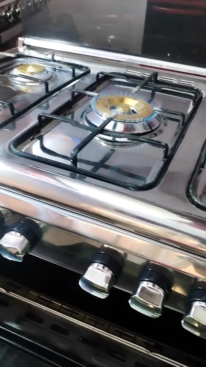 طباخ رويال ديلوكس.. مستخدم نظيف جدا.. شرط الفحص ..للتواصل عالواتساب *********** غير متواجد عالفيس #
