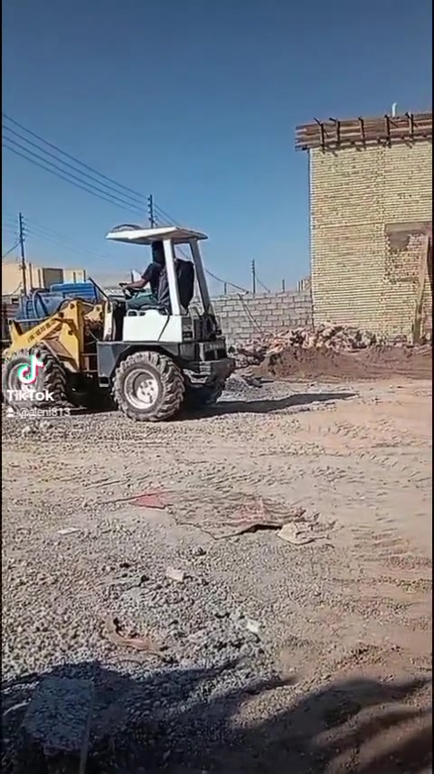 اسلام عليكم 
لبيع شفل ينمر ياباني مكفول مضخات بلاديه 
موديل 92رقم واسط بسمي سعر 85
المكان بغداد بسمايه ***********
