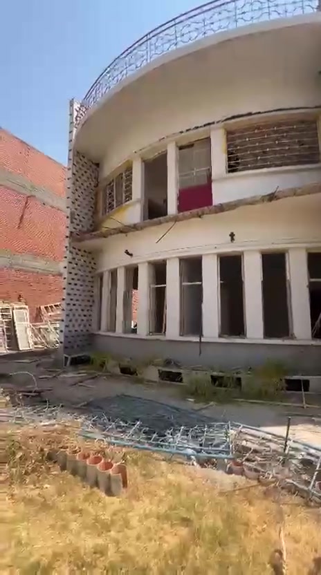 🏠تفليش وترميم وبناءالمنازل * بأعلى درجات الأمان والدقة: في كافه انحاء النجف الاشرف للاستفسار ***********

*​سرعة في التنفيذ: إنجاز العمل ضمن الوقت المتفق عليه دون تأخير.

🏗​معدات وكادر متخصص: استخدام أدوات حديثة لضمان سلامة المباني المجاورة.

​تنظيف ونقل الانقاض: تسليم الموقع نظيفاً وجاهزاً للبناء 💯
