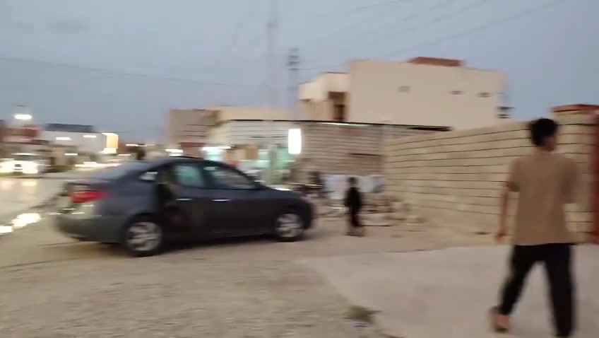 بيت للبيع • حي الوحده • شارع تمانين