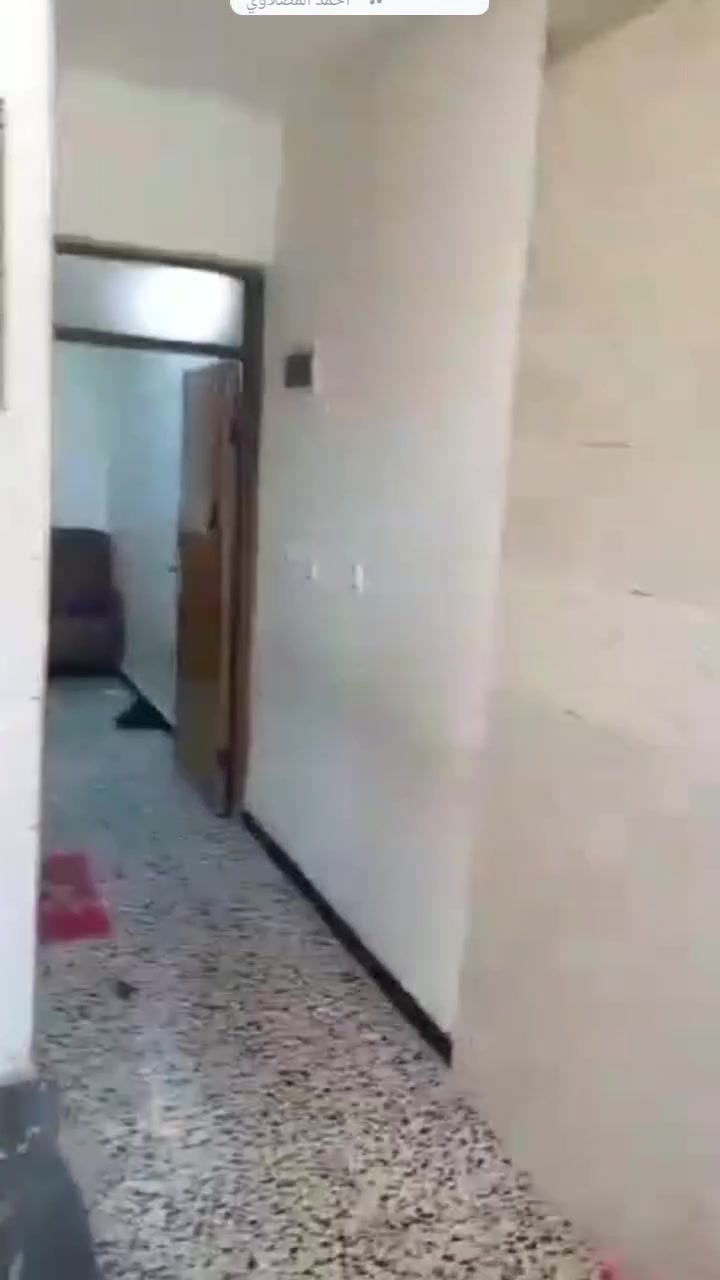 ٥٠ متر بلاش يرهم قصط مقدمه ٢٥ او نقد سعره ٣٧
يحتوي على غرفتين نوم صاله مطبخ خدمات منطقة الدوانم قرب الشرطه الخامسه طابو زراعي سند 25 لاستفسار اتصل *********** ابو دموع مكتب حميد متاح واتساب
