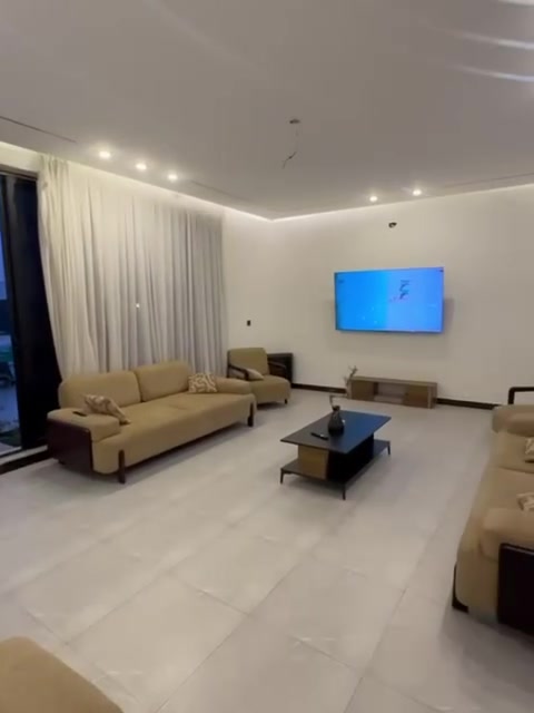 هلاً وسهلاً بكم في مزرعه  777🌴
الايجار اليوم بنضام الشفتات 

🔴 مسبح كبير ومفلتر 🏊‍♂️🏊‍♂️

🔴مسبح خاص الأطفال 🏊‍♂️🏊‍♀️

🔴تحكم و موسيقى

🔴 تحتوي المزرعه على2 غرف  منام وصاله مكيفه كبيره ومطبخ مجهز بالكامل وحمامات غربي ⛺️

🔴إنترنيت 24ساعة🛜

🔴 باربكيو مخصص للشواء 🍖🍗

🔴مكان 🔴 صاله خاصه للالعاب البليارد 🔴 و الفيشة 🎱🎱

🔴حديقة واسعة 🏞️

🔴 جلسة عربية 🏛️

🔴 حدائق ومساحات خضراء واسعه 🏞️🛤️

🔴 كراج  للسيارات 🚘🚙

🔴كهرباء 24 ساعة ⚡️

🔴 جلسات خارجيه 

🔴 كهرباء 24 ساعه 

🔴 اقامه حفلات اعياد الميلاد 🎂

🔴فقط 15 نفر 🙇🏼‍♂️

🔴 للحجز والاستفسار يرجى مراسله الصفحه او الاتصال على الرقم

☎️***********
