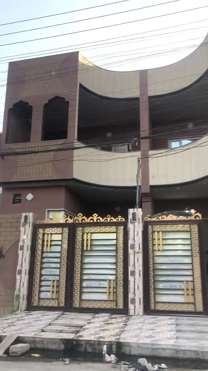 🏠 لدينا دار للبيع في الموصل جانب الايسر في حي سومر مقابيل مدرسة قباء
مساحتة /١٠٠م طابقين
بناء الدار /٢٠٢٣
المكاتبة مع الشرعي 

💰 السعر على الخاص أو مراجعة مكتبنا

📞 مكتب الكنز للعقارات
***********
***********
