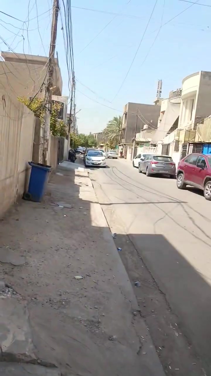 بيت للايجار الميكانيك قرب جسر مساحته 125 متر 3غرف نوم ومدخلين للاستفسار واتساب ***********
