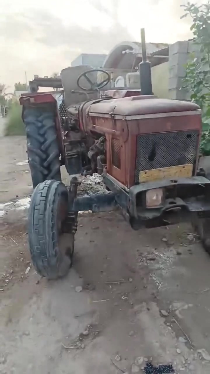 سلام عليكم 
مكينه عنتر موديل 83 سنويه ورقام والاستتفسار أكثر ع الرقم ***********
