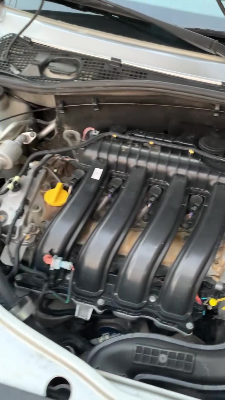 🚗 للبيع رينو دستر موديل 2018

🔹 كير ومحرك جديد شادهن
🔹 التبريد شغال
🔹 السيارة مبيها صبغ
🔹 الحالة مثل ما موضح بالصور والفيديو
💰 السعر: 80 ورقة، قابل للتفاوض بالمعقول
📍 الموقع: بغداد – الكرخ – حي الإعلام

للجادين فقط، المعاينة على الطبيعة.

