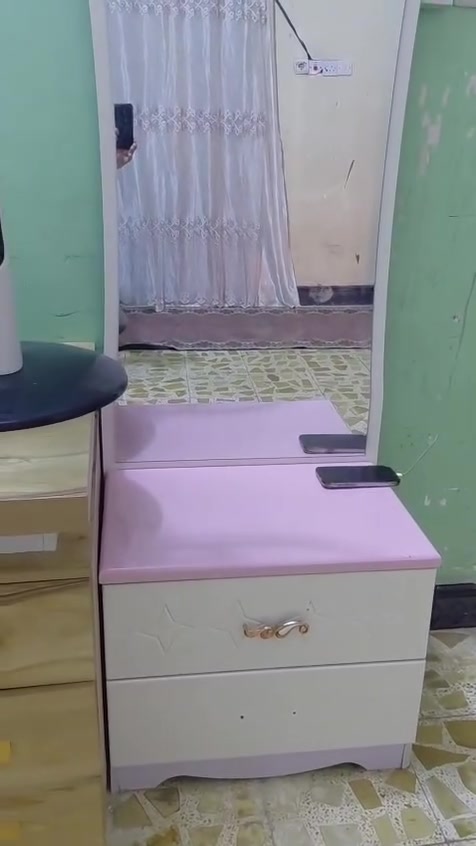 مكلف بنشر غرفه تركيه للبيع بسعر مناسب 
 للاستفسار تواصل على الواتساب ***********
