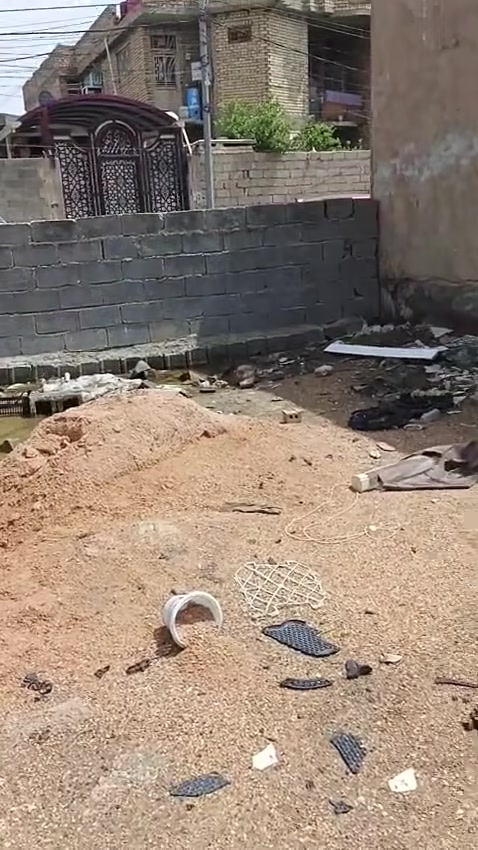 قطعة أرض اللبيع طابو زراعي سند ٢٥ بسم شخص واحد يصير بيه اقرار محكمه مساحة (١١٥م) واجه (١٠م) نزال (١٢م) خاليه من المحرمات تبعد عن شارع الزوار (١٠٠٠م) إلا تفاصيل أكثر داخل الفيديو الاستفسار اتصال*********** ابو زهراء مكانها طريق بغداد كربلاء مقابل حي العباس الفرع الثالث حي تلعفر (ملاحضه الي عنده عقار يريد يبيعه فقط. يتصل ع رقم)
