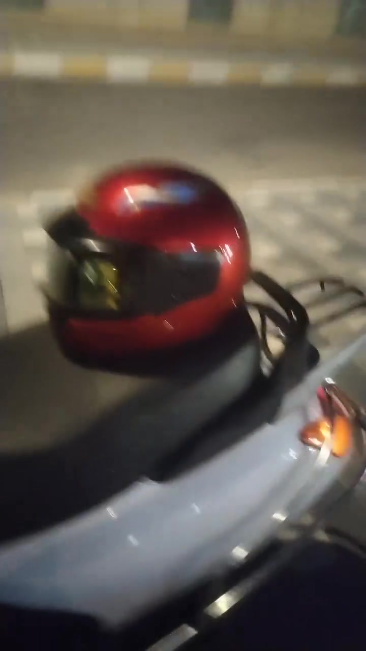 سبيسي ياباني مفتوحه بس مره وحده مبدل بستم دراجه تخبل نهصه وشلعه ومعدل مكينه ناعمه كفر تجاري بس البجم السعر 750
 وبيها مجال ***********
