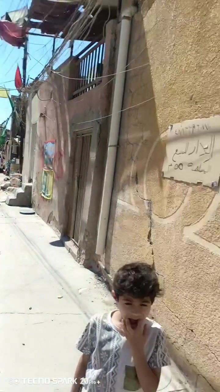 السلام عليكم بيت للبيع حي طارق الشيشان شارع المدارس مقابيل مدرسه النبئ العضيم وعلي الكبر 55متر السعر 22وبي مجال تفاصيل اكثر اتصل ‏‪***********‬‏
