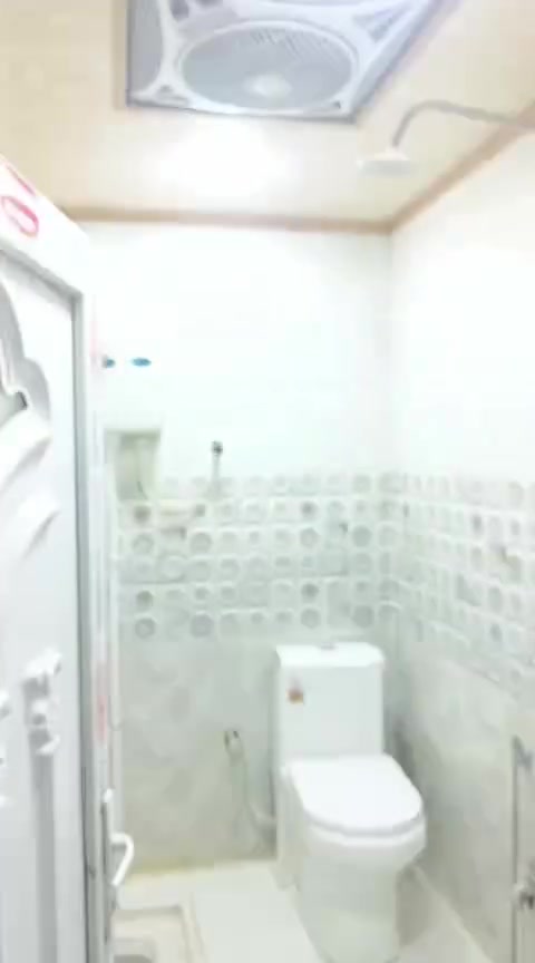 فرصة تجارية/✅بيت للبيع على شارع تجاري 🍁شارع نصر بانزين خانه 🍁
مساحته( ٢٠٠متر) 👉فيه محل كبير مساحته (٩٠) متر يصلح مول او مجمع تجاري👉
للاستفسار الاتصال عل خاص اوالرقم ( ***********) التفاصيل موضحة بالفيديو ⬇️
