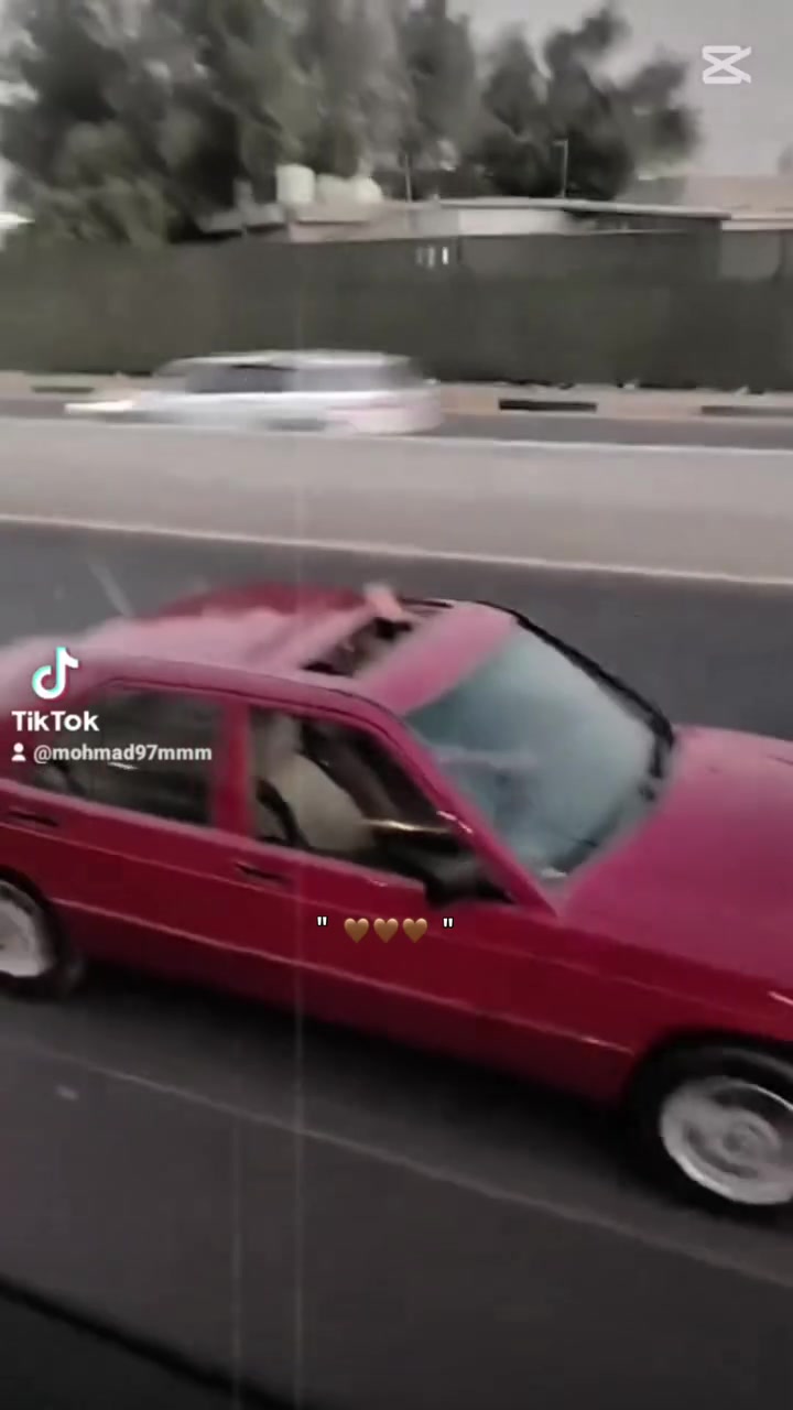 مارسدس ١٩٠للبيع
موديل ١٩٨٤
سياره كامله غرفه جديده صبغ جديد منضومه غاز كابون بانزين
تبريد شغال كير او مكينه و ونجي ٦
عارضهة ٥٥او بيهة مجال بصيط 
مكان سياره كركوك
***********
