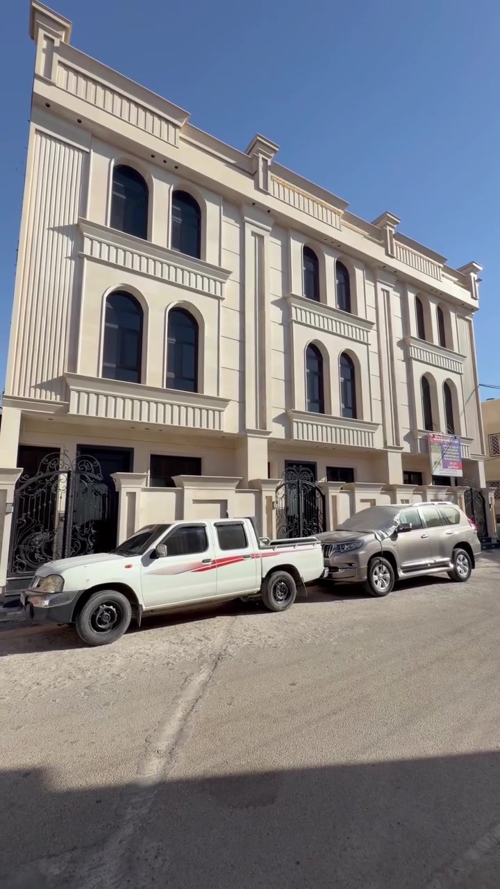 للبيع في السيديه
دور عدد 3 بناء درجة اولى زيرو للبيع في منطقة السيدية مربع التصنيع 

مساحة الدار الواحد : 50 متر واجهة : 5.65 متر  
المحتويات للدار الواحد : مدخلين صالة ومطبخ وهول وغرف نوم عدد 3 وخدمات صحية عدد 3 ومنور 
للأستفسار 
مراسلة الصفحة او الاتصال على الرقم 
***********
***********
#عقارات #اكسبلور #مساحة #بغداد #عقارات_بغداد
