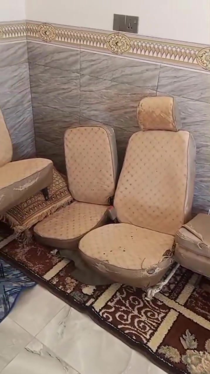 سلام عليكم كشنات فوتون للبيع  وعندي   كير وتخم تاير جديد  هوه ويله ويل كب واهوزن كامل حته الكسن ولورك وكاردن وبيبان  ***********
