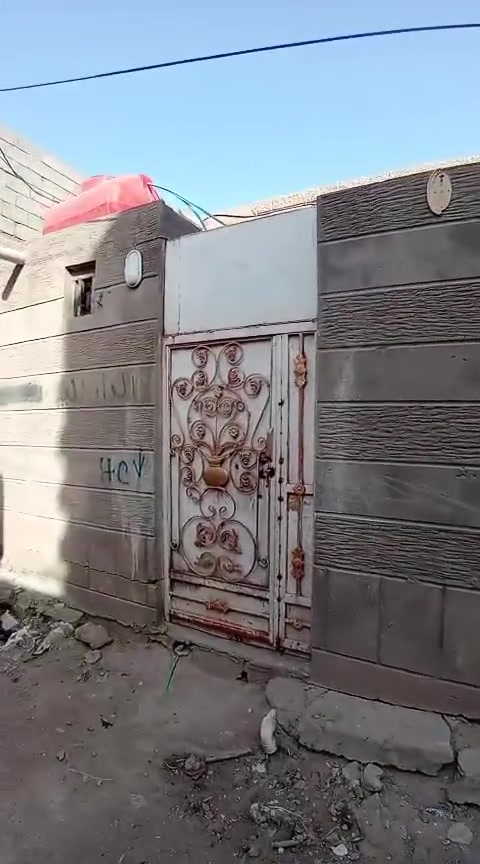 السلام عليكم بيت لبيع طابو صرف مساحه 181 غرفتين ديوان مطبخ ومشتملات ومخزن الواجهه 10 للاستفسار اتصال على هذه رقم ***********
العنوان زبير سوق سوادي خلف عماره ه الاطباء
