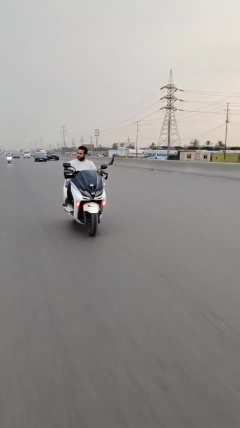 فورزا • مكاني • باب معظم