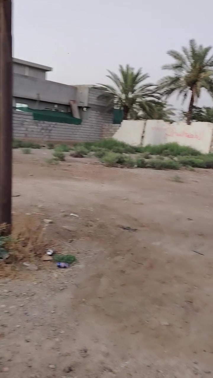 سلام عليكم قطعة للبيع بل مدائن بمنطه محمد الوسمي الهاتف
*********** مساحه 650متر
