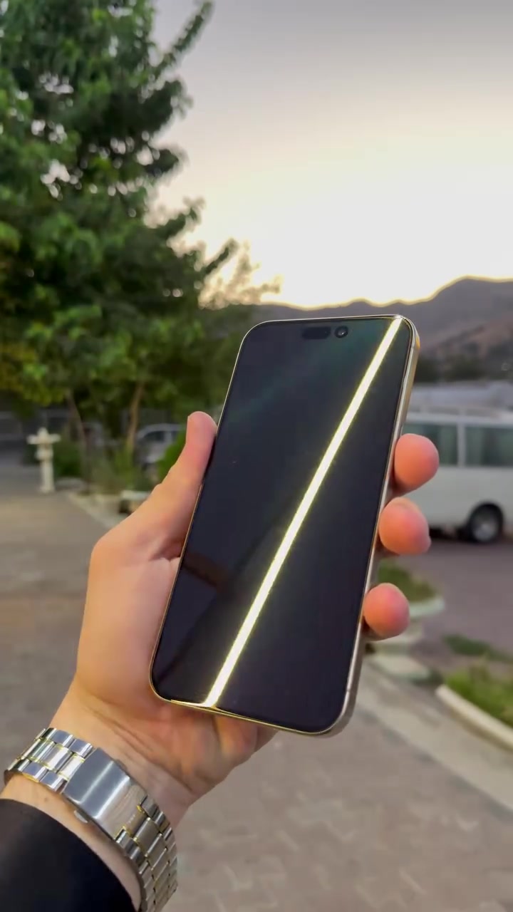 iPhone 15 pro max 📱
زۆر هەرزان 
%98 زۆر خاوێن 
پاتری 89 بیلادی 
تەنها سیمی قفڵە 
بەڵام بایپاس نیە بە دڵی خۆو فۆرماتیکە بە زەمان 
مۆبایلەکە 1TB
واتە 1024 گێگابایت 
نەکراوە دەسکاری نەکراو بە زەمان 
زەمانی یەک هەفتەی لەگەڵە 
کەڤەرێکی ئاوی شوشەیی ئەصلی هەدیەیە 🎁
 نرخی تەنها 610$ 
***********
واتساپ 📞
موشتەریت چات یان تێلبکە لە خزمەتتام ♥️
