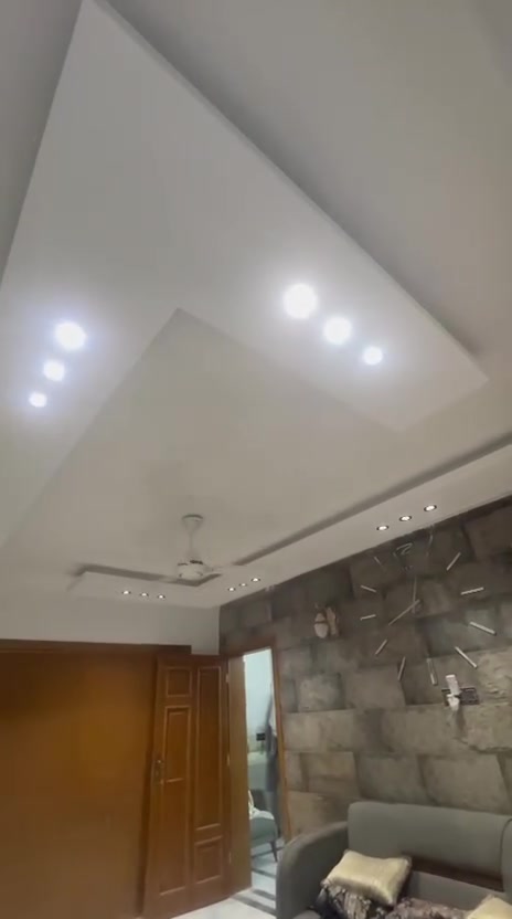 صباغ وديكورات • شغل نظيف • كرخ رصافة