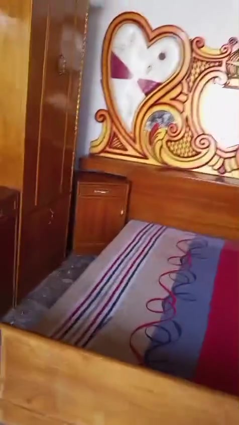650غرفه ست ابواب مال عرسان صاج بغداد الحسينيه مال الراشديه وعندي توصيل ***********

