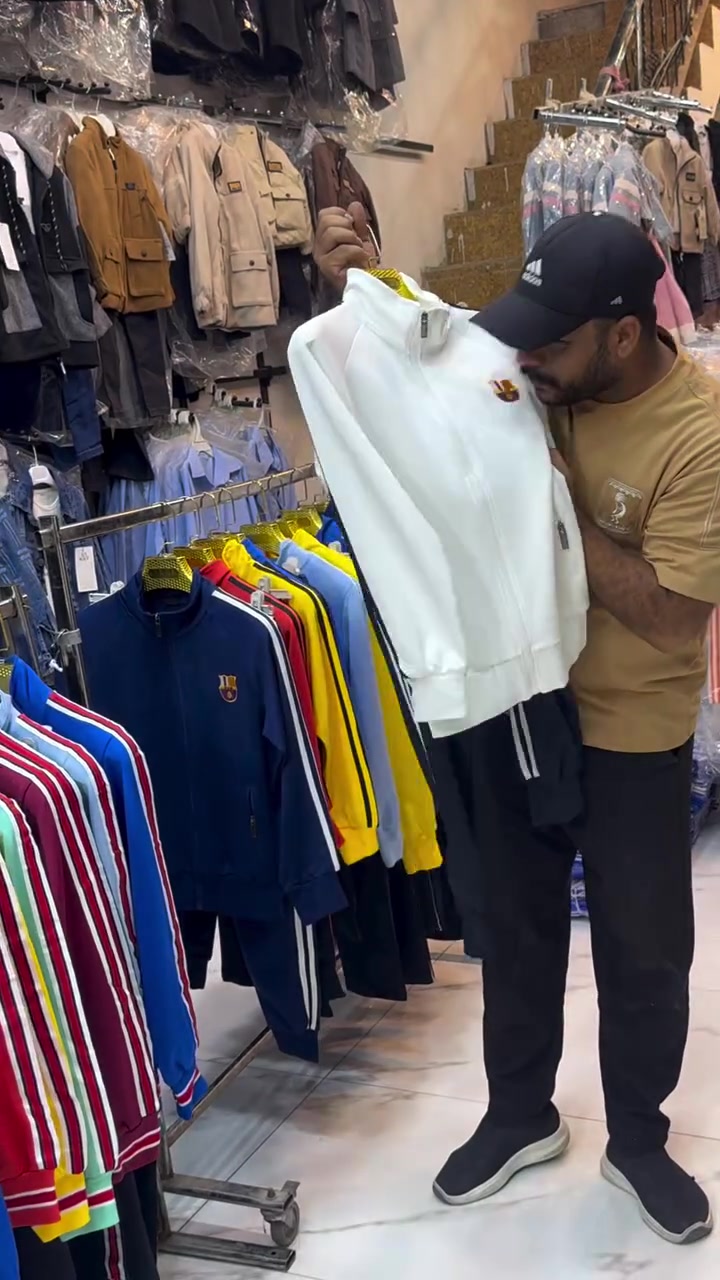 ملابس أطفال