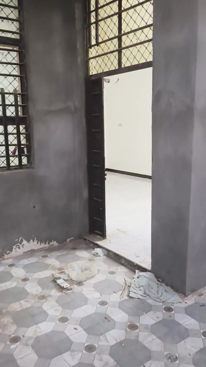 بيت بالسميلات للبيع ب 60 وقابل للتفاوض***********
